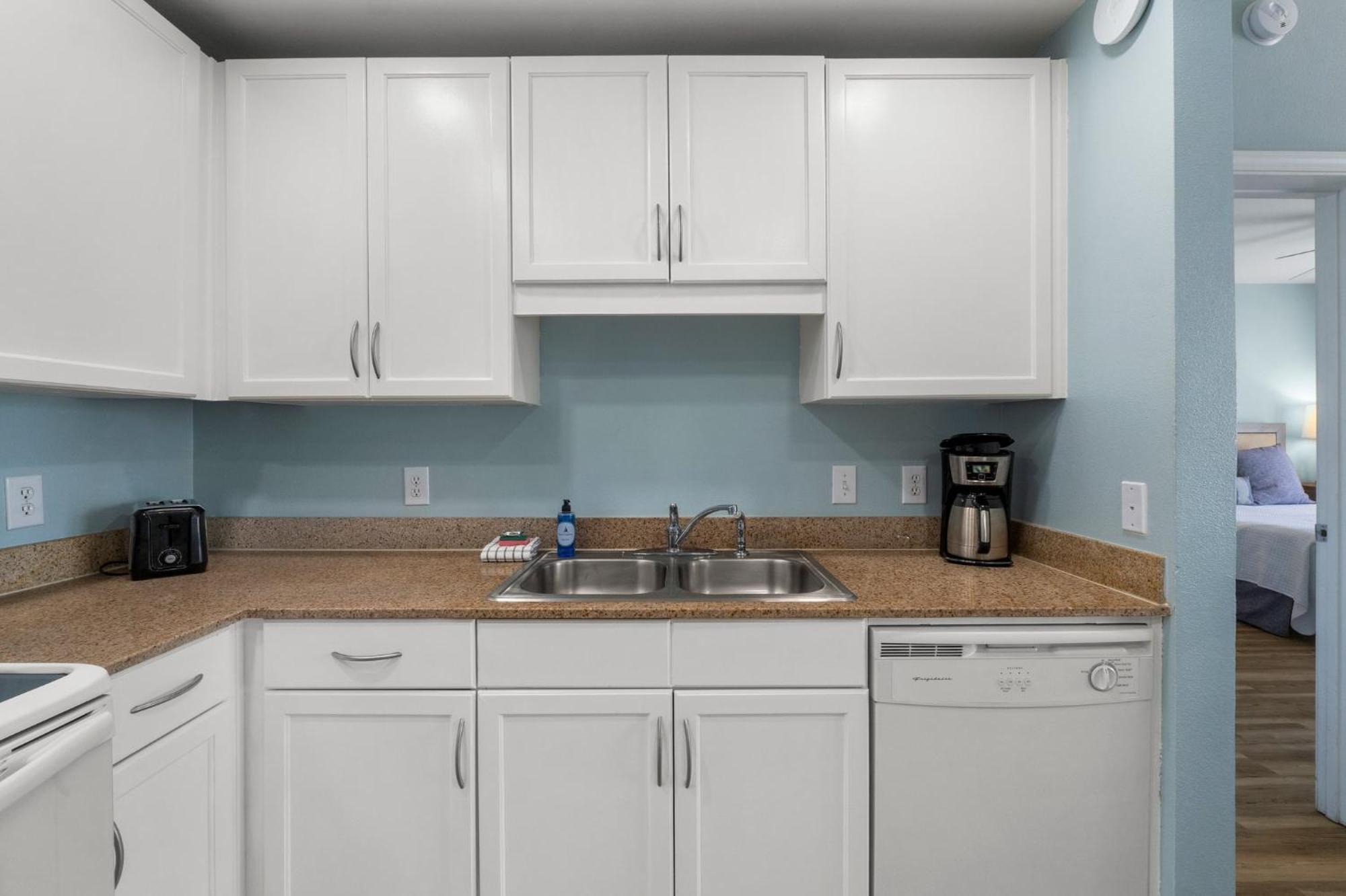 Holiday home Keep It Beachy At Laketown Wharf #611 By Nautical Vacation *