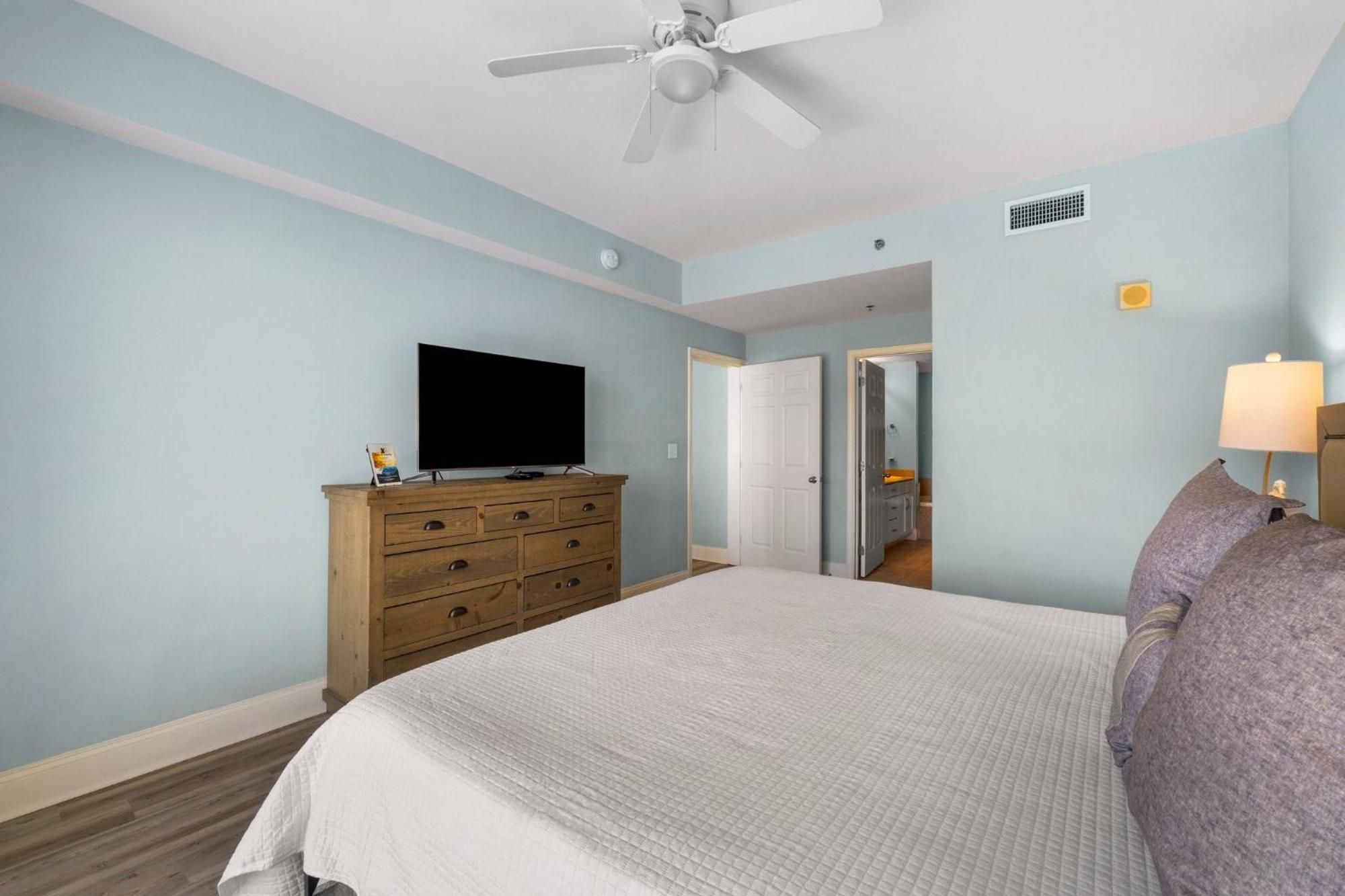 Keep It Beachy At Laketown Wharf #611 By Nautical Vacation *