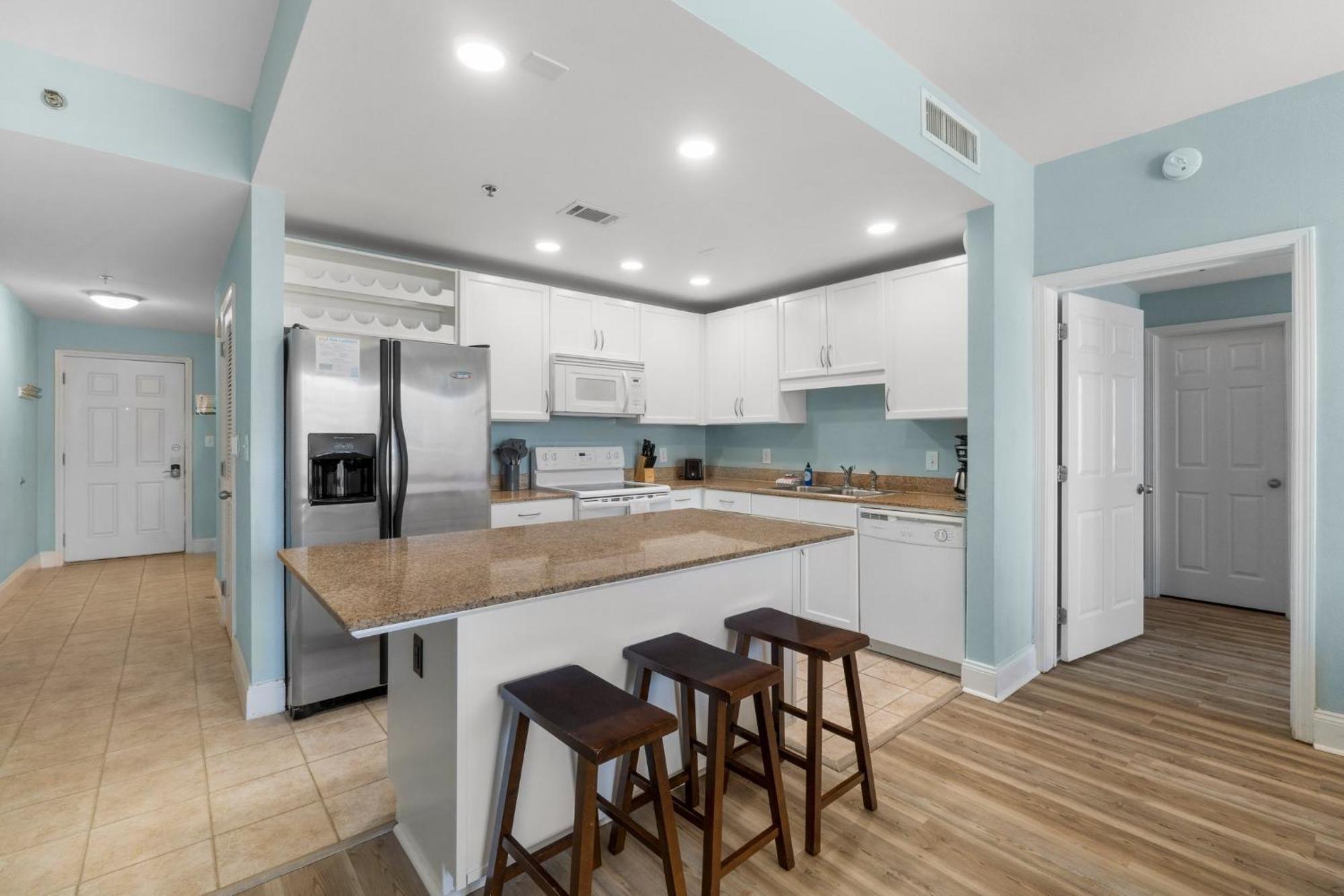 Keep It Beachy At Laketown Wharf #611 By Nautical Vacation Holiday home