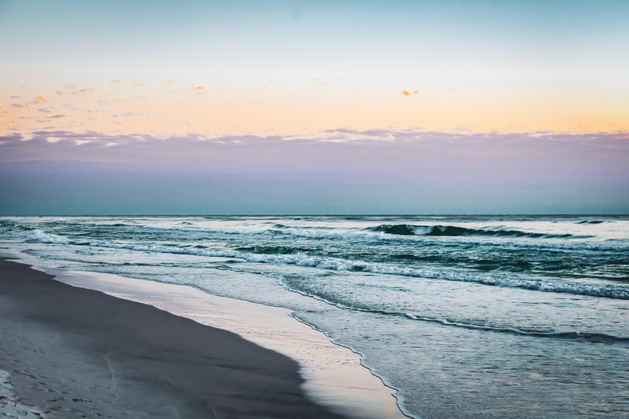 Keep It Beachy At Laketown Wharf #611 By Nautical Vacation Holiday home Panama City Beach